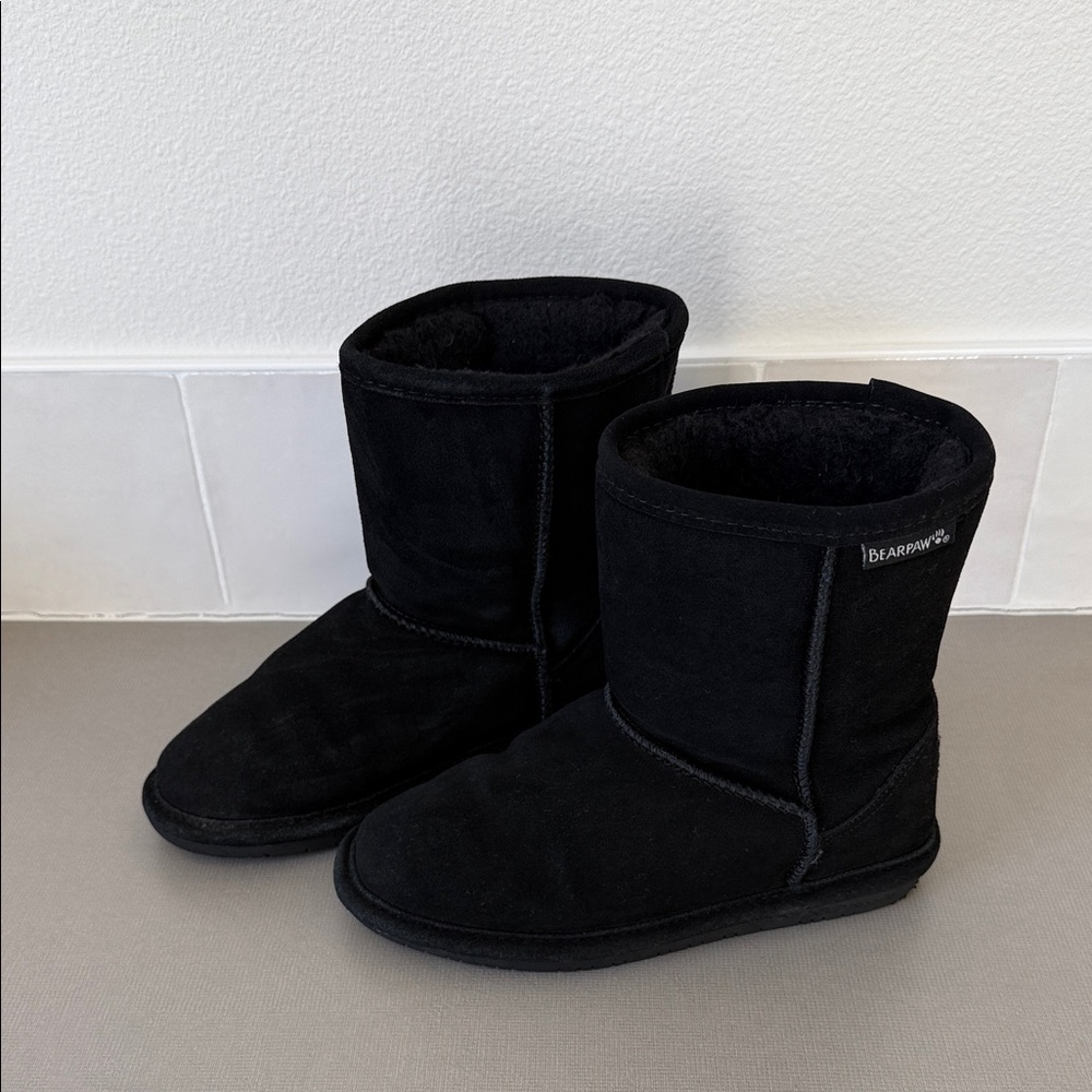 BearPaw Classic Black Boots
